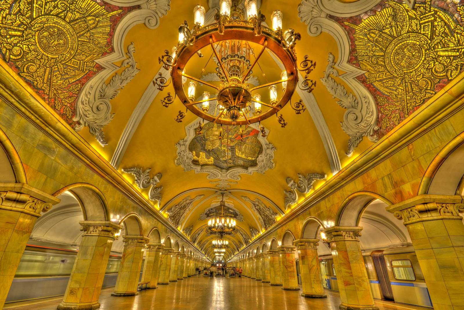 метро киевская в москве