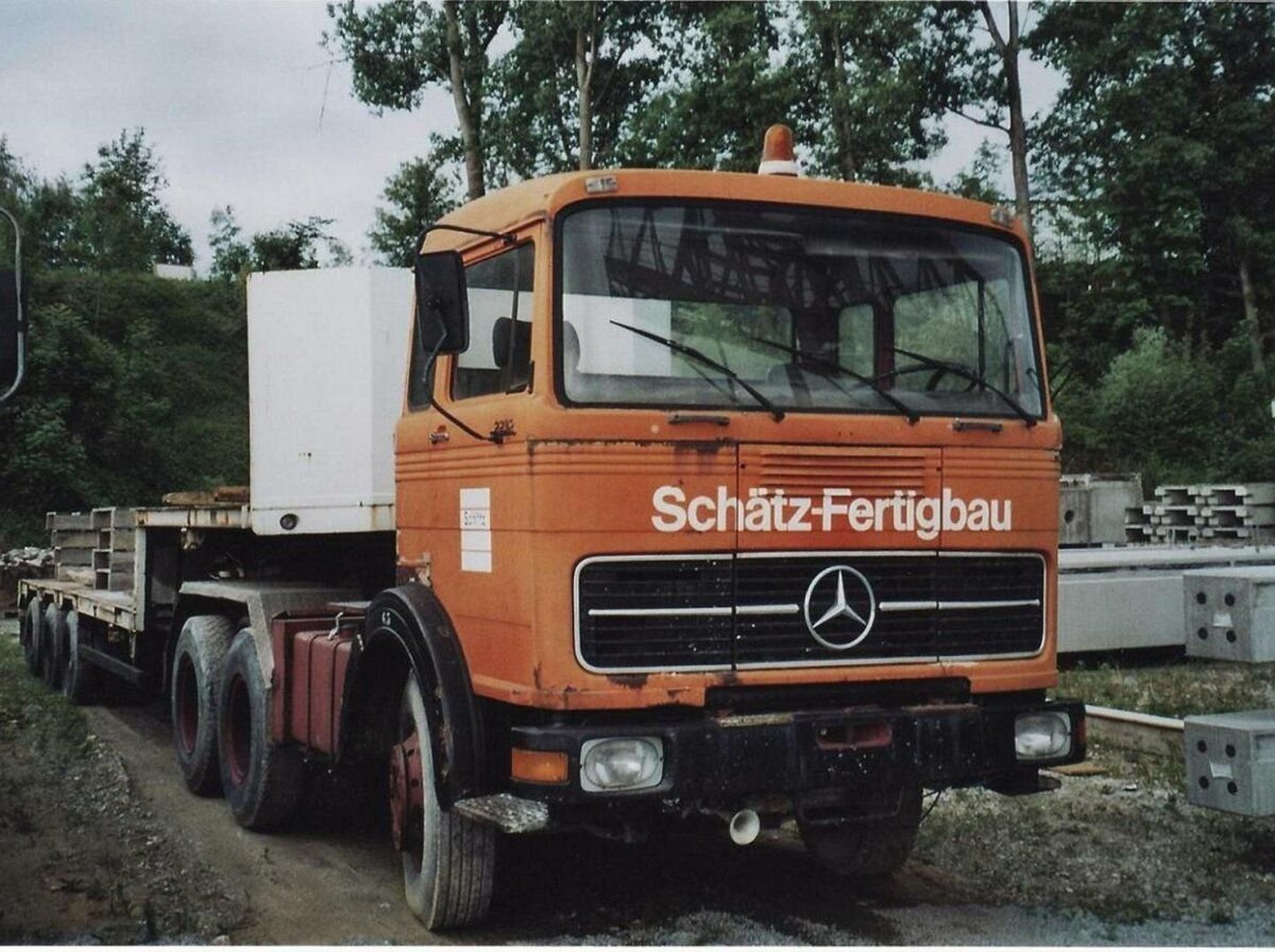 Mercedes LP 2232