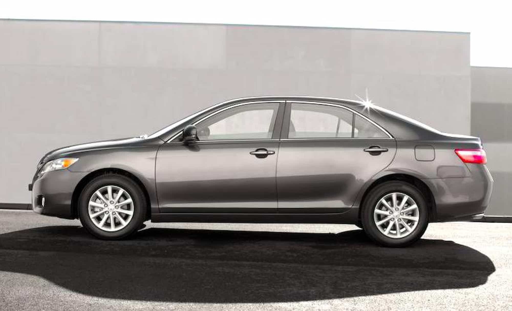 Honda accord accord 10. надежные седаны. Toyota corolla 2016. надежные седаны. Acura rlx.