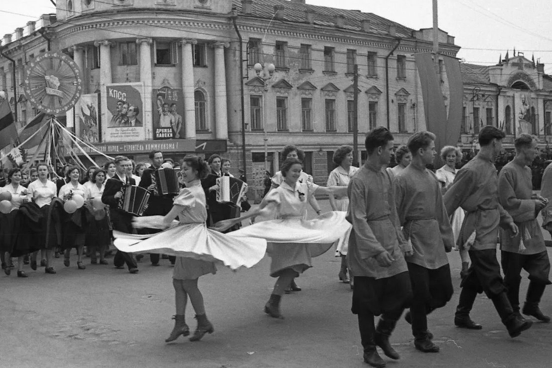 Российское советского времени. Московский авиационный институт 20 век. СССР 60-Х годов. Культурная жизнь СССР. СССР 1960.