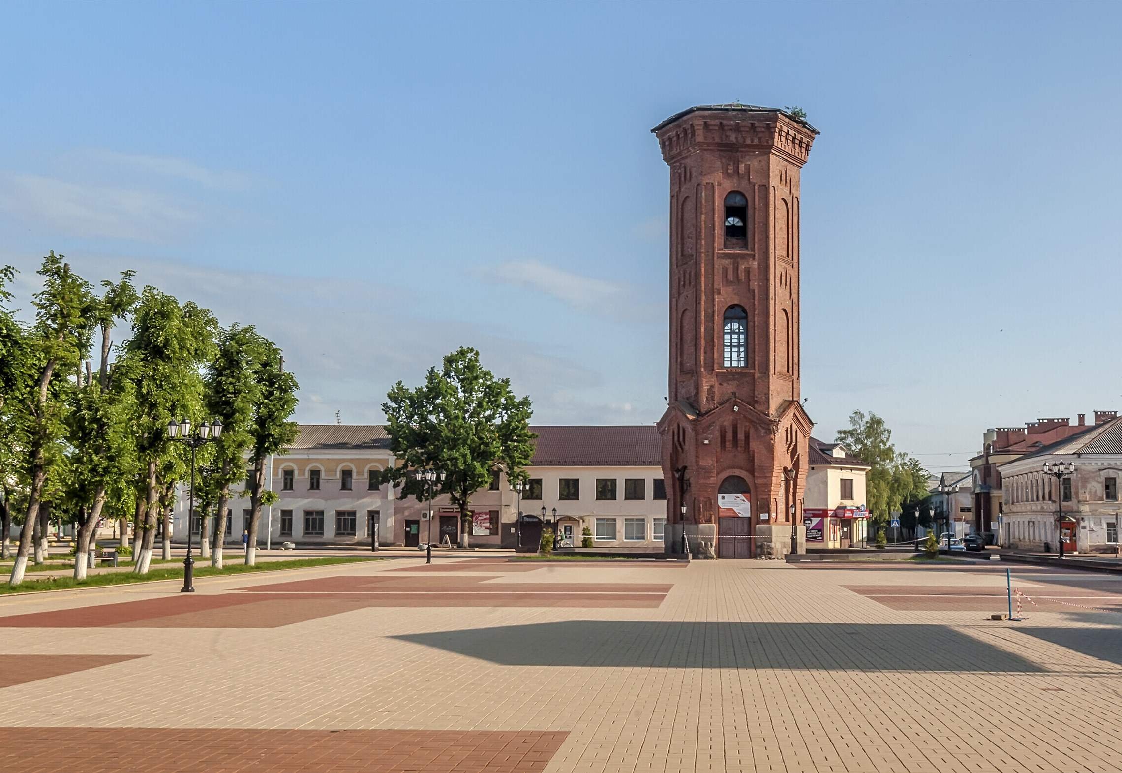 Старый город площадь