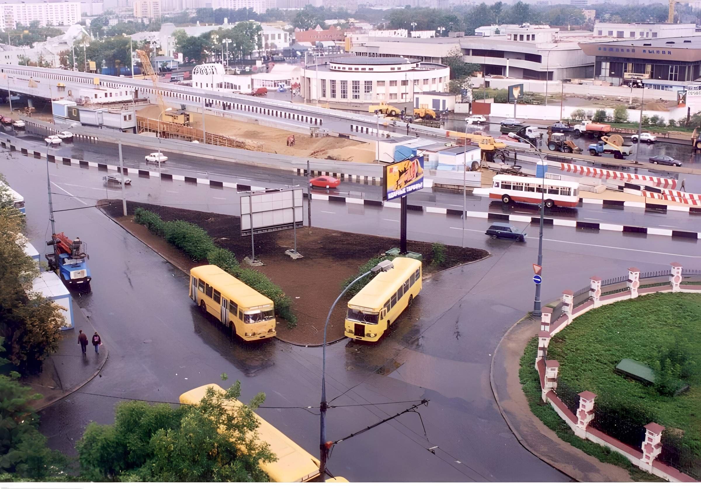 1999 год фото. Москва 1999. 1999 Год Россия Москва. Застройка Рижская эстакада ТТК. Москва 1999 фото.