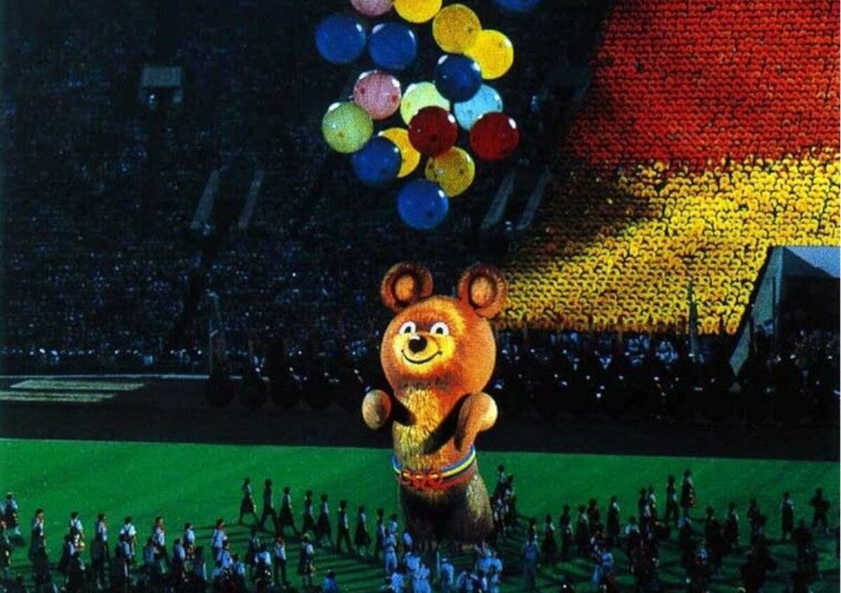 Прощание мишки. Олимпийский мишка 1980. Олимпийские игры 1980 Олимпийский мишка. Медведь с Олимпийских игр Москва 1980. Олимпийский мишка 80.