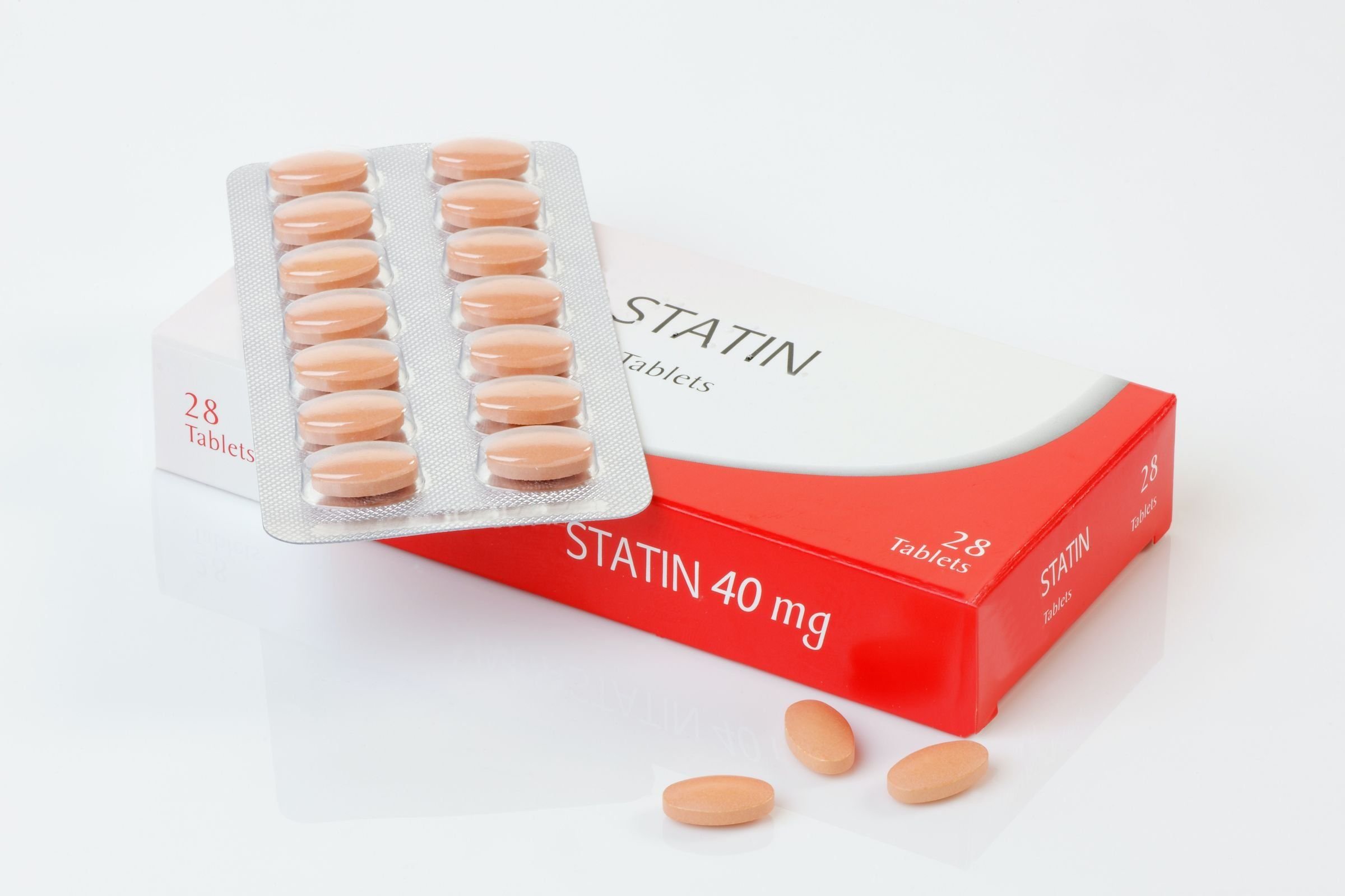 Таблетки статины от холестерина. Статины. Лекарственные препараты статины. Статины препараты фото. Статин препарат.
