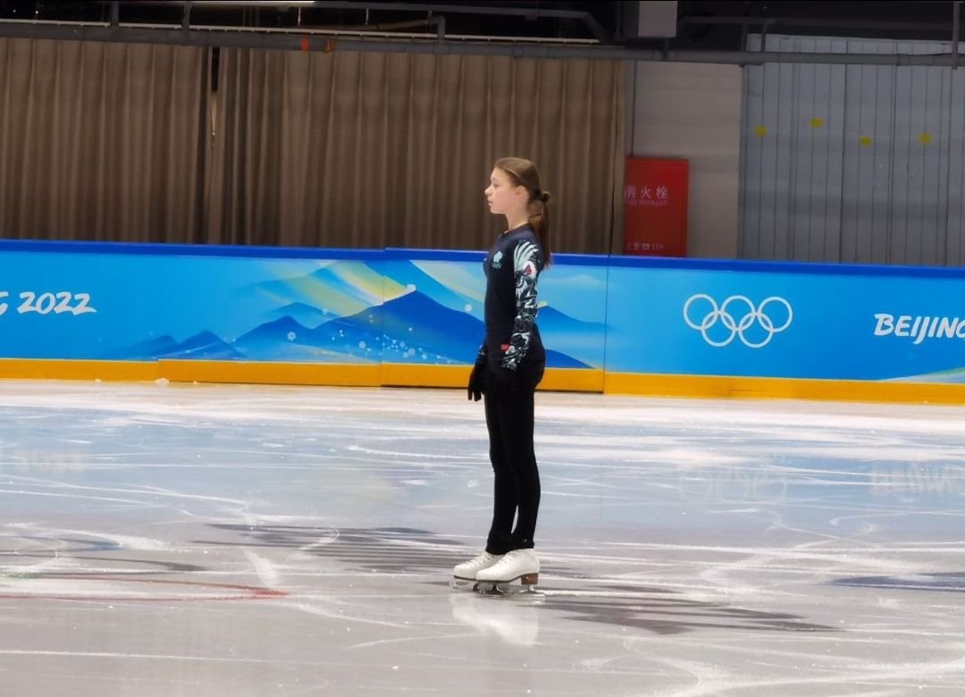 Лапидарность фигурное катание телеграм канал. Лапидарность фигурное катание телеграм канал. Саша трусова 2020. Лапидарность фигурное катание телеграм канал. Трусова без шеврона 1 канала.