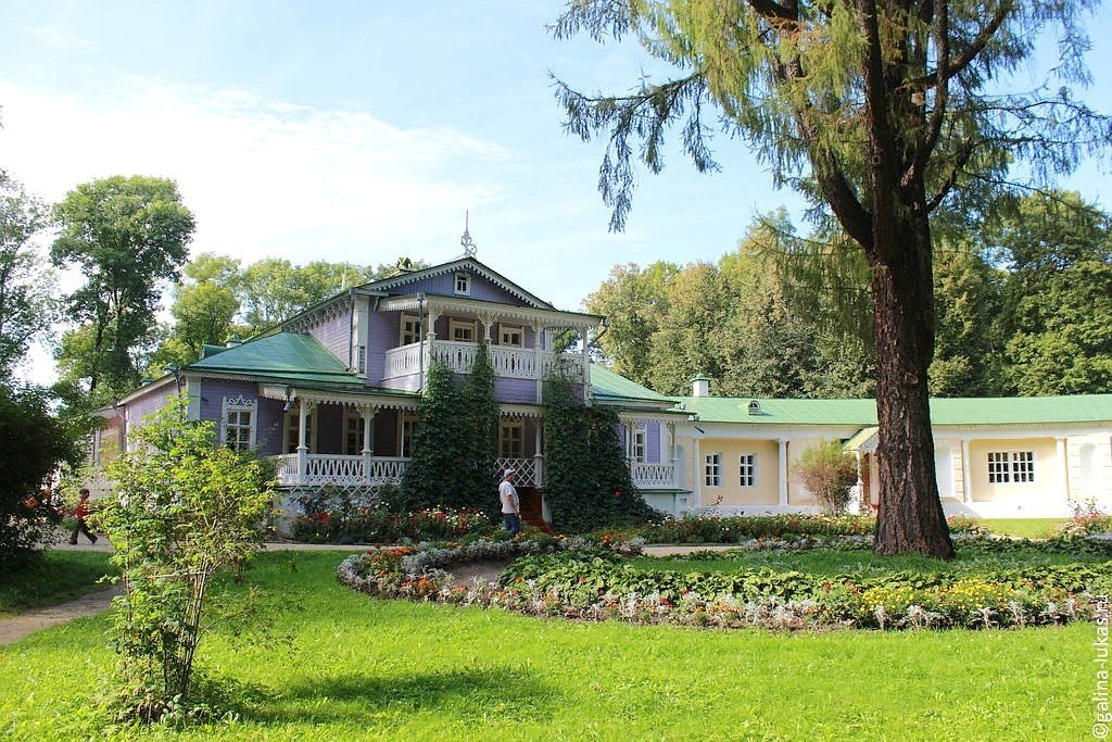 Сервис тургенев в сферуме. Спасское-Лутовиново усадьба Тургенева. Спасское Лутовиново Тургенев. Поместье Тургенева Спасское Лутовиново. Музей-заповедник и.с. Тургенева «Спасское-Лутовиново».