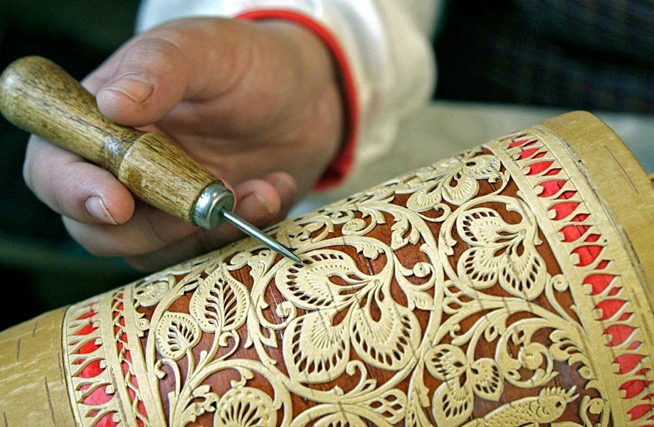 Резьба по дереву бересте. Резьба по дереву бересте. Резьба по дереву бересте. Шемогодская прорезная береста. Резьба по дереву бересте.