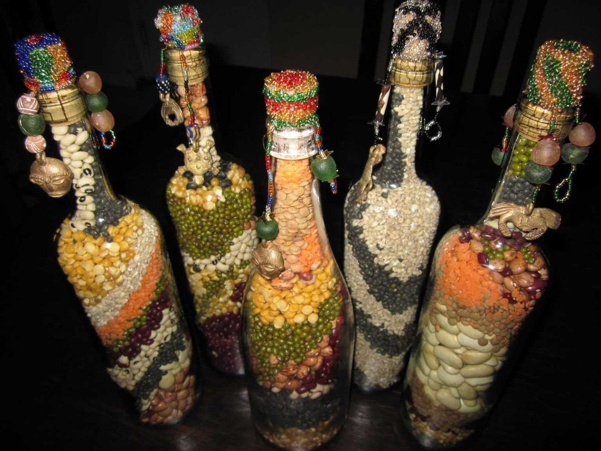 Декор стеклянных бутылок
