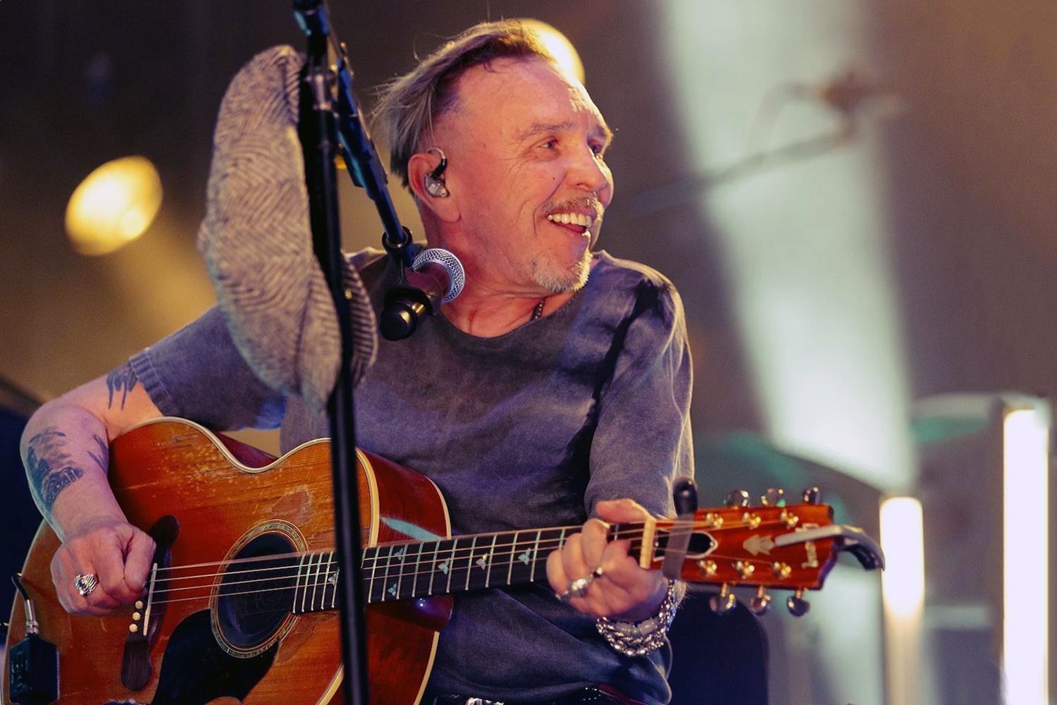 Сукачев видео. Гарик сукачев. Гарик сукачев 1996. Гарик сукачев. Сукачев 2022.