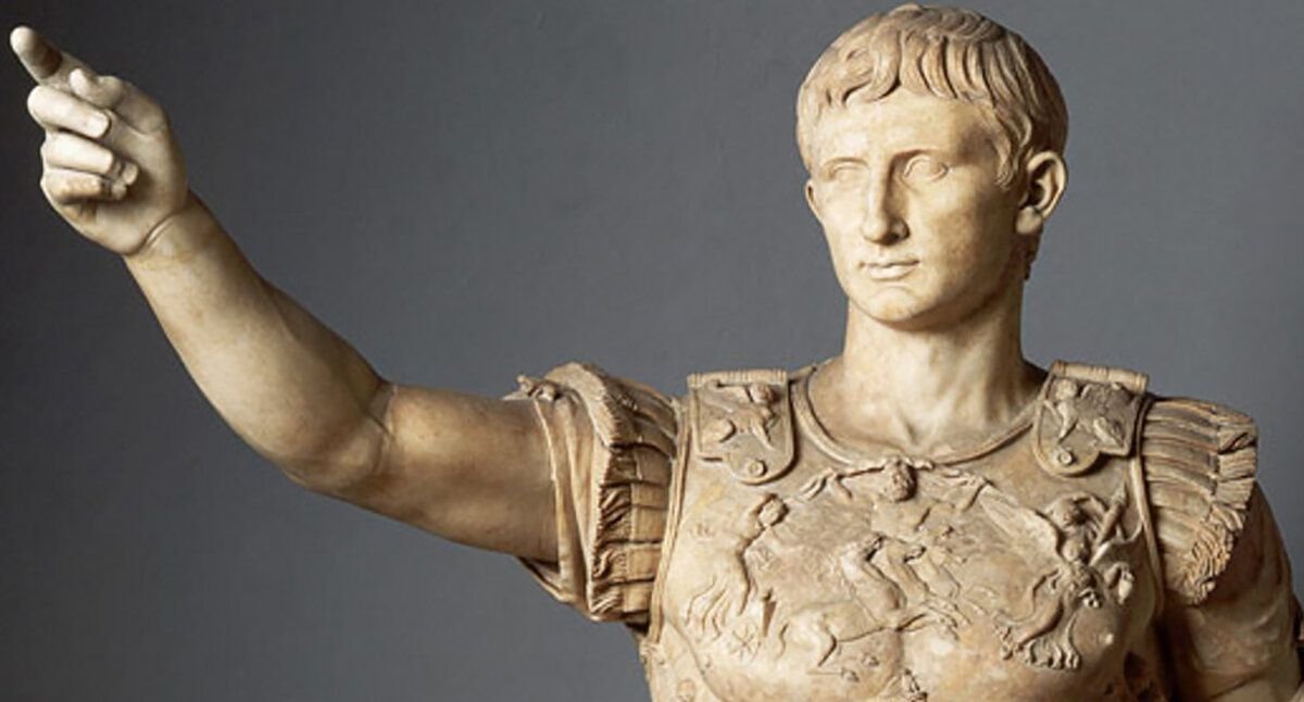 Рука в древнем риме. Октавиан август первый Император Рима.