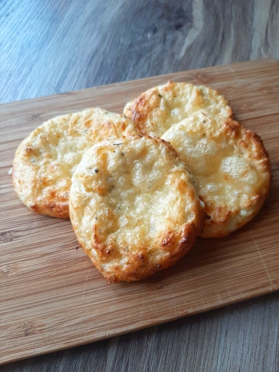 Лепешка по мегрельски. Творожные лепешки в духовке. Лепешка с творогом 6 букв сканворд. Хлеб индии наан. Лепешка с творогом 6 букв сканворд.