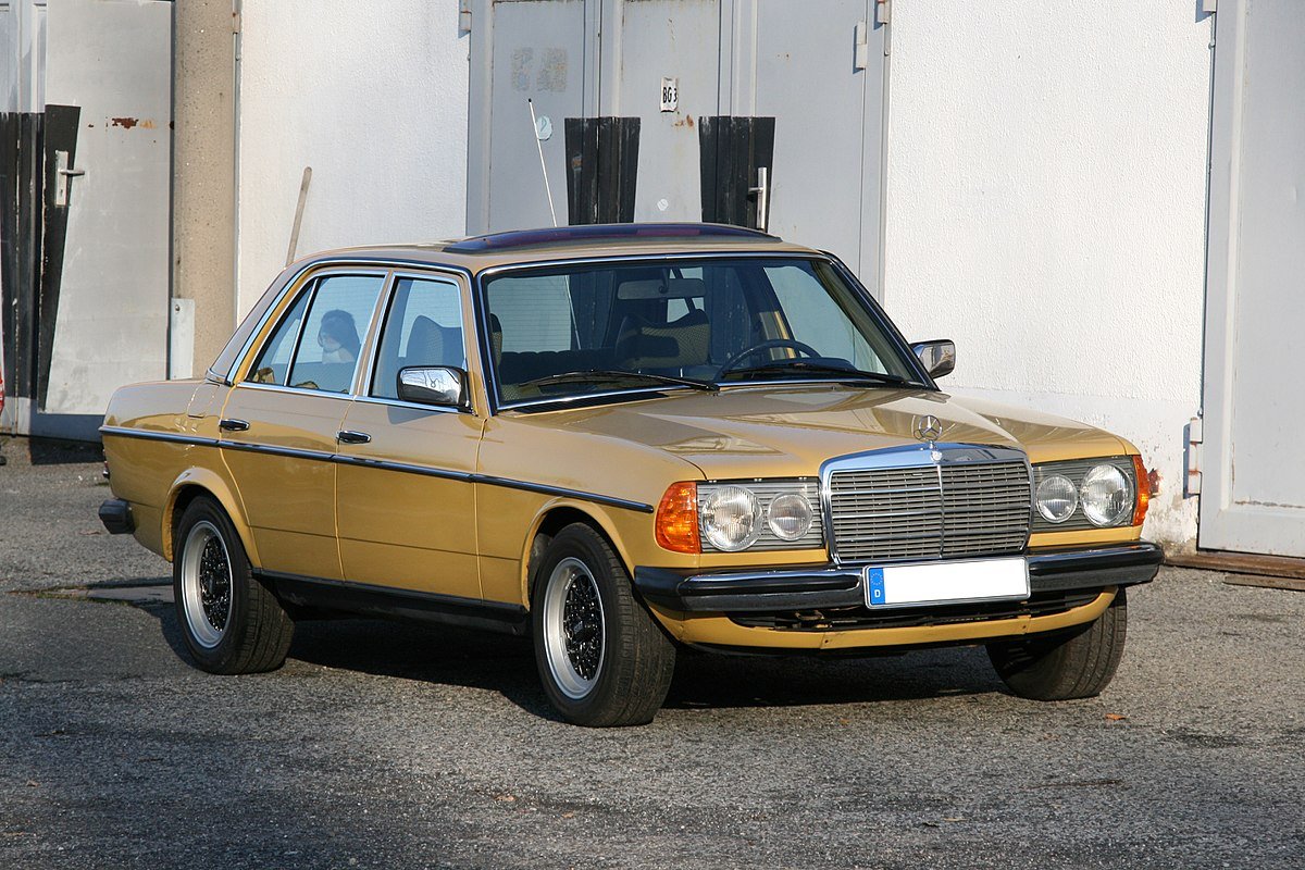 Мерседес w123. Mercedes-Benz w123. Мерседес Бенц w123. Мерседес 123. Мерседес Бенц w123 1977.