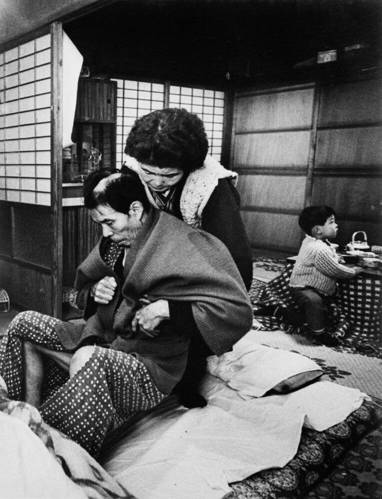 томока уэмура в ванне исторический снимок