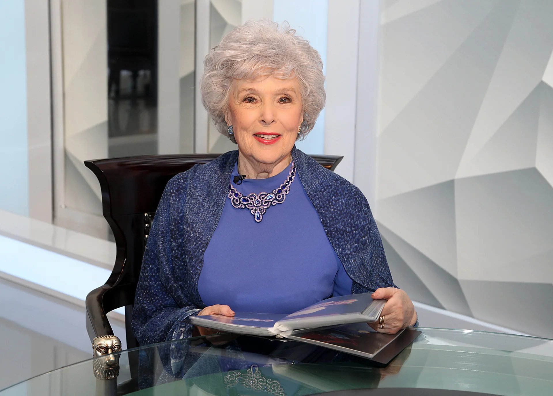 вера кузьминична васильева. жизнь актрисы васильевой. вера васильева 2023. вера васильева актриса сейчас 2023. вера кузьминична васильева актриса.