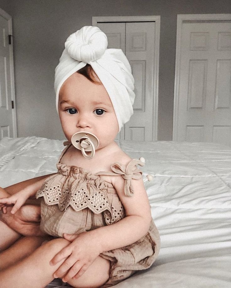 Smeshno rebyonik. малыш девочка. маленькие детки. улыбка ребенка. красивые младенцы девочки.