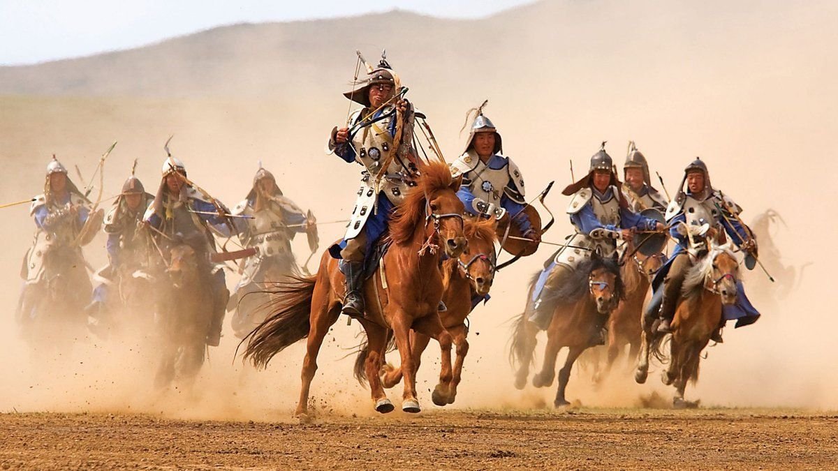 клип про любовь кочевников. кочевников духа. камлание шамана. одежда кочевников в степи. могольская армия чингизхан.