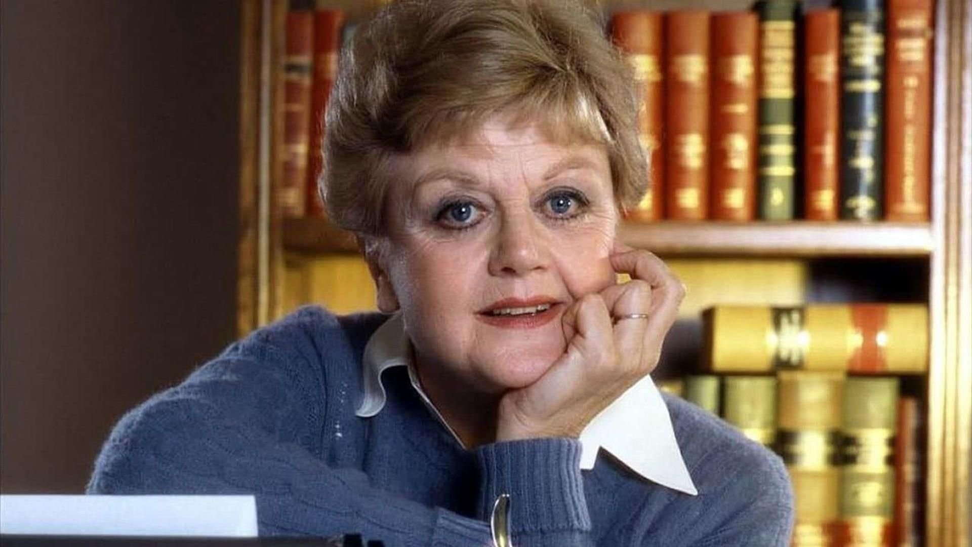 Анджела лэнсбери 2017. Все что она написала. Детектив миссис флетчер. Бабушка детектив. Мисс марпл анджела лэнсбери.
