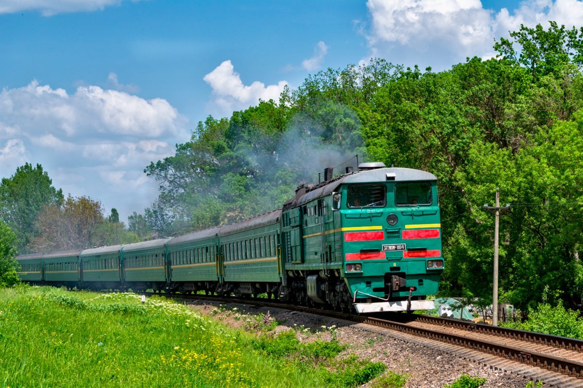 Train picture. Поезда. Пассажирский поезд. Российские поезда. Русские поезда.