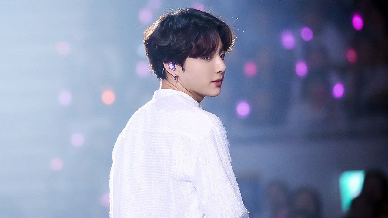 Фф чонгук. Jeon Jungkook BTS. Чон Чонгук 2022. Чон Чонгук HD. БТС Чонгук HD.