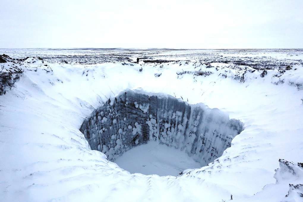 Ямальский кратер фото