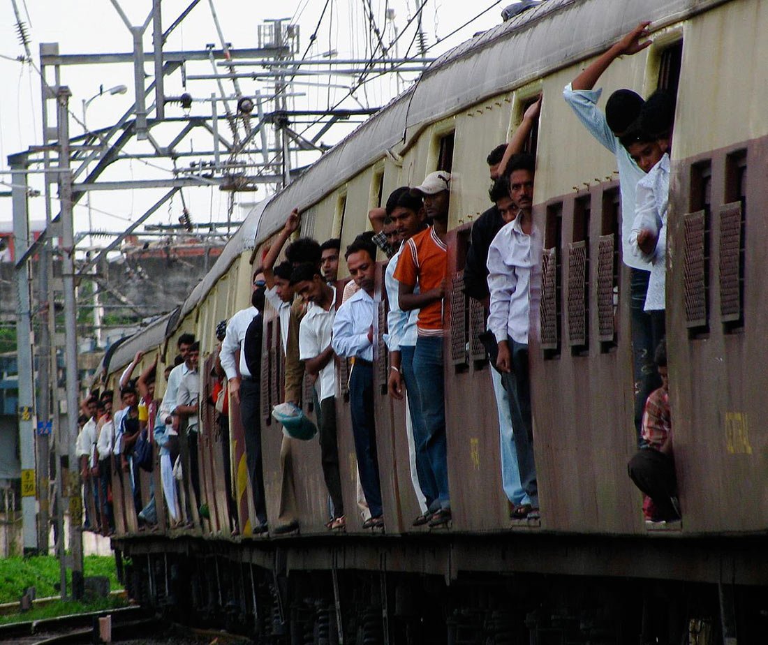 Переполненные поезда в индии фото