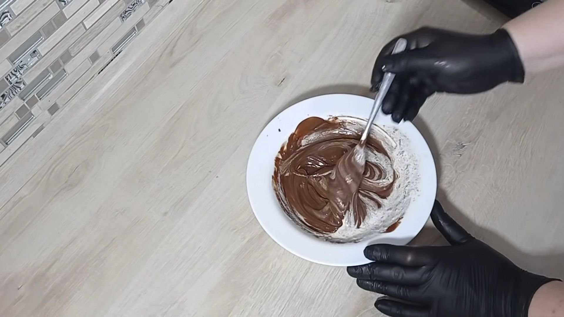 Подтеки для торта из шоколада