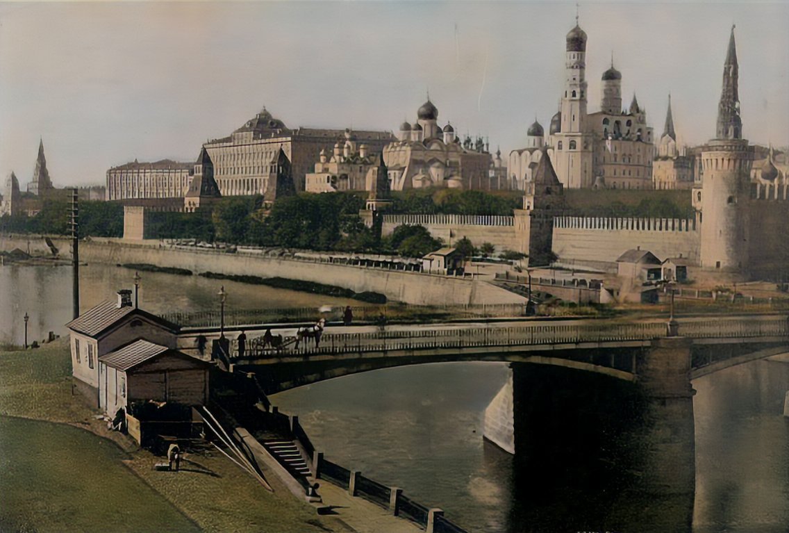 Столица россии в 1900 году. Старый Москворецкий мост. Старый Москворецкий мост Москва. Москворецкий мост в Москве 19 век. Московский Кремль 1900 года.