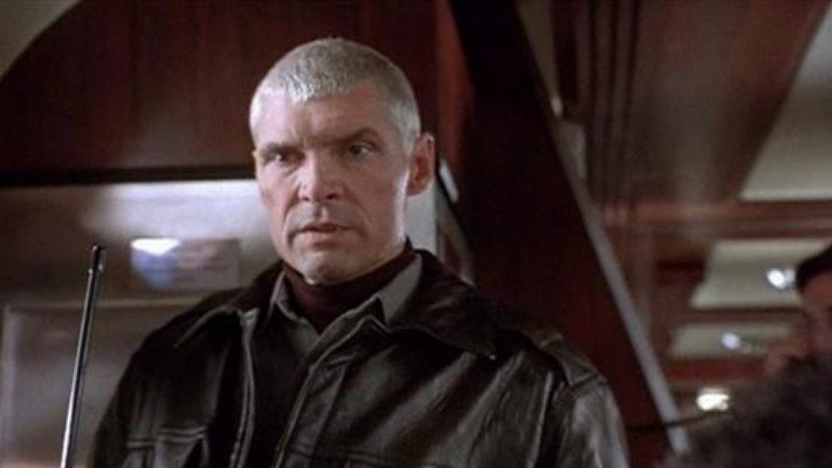 эверетт макгилл в осаде 2. эверетт макгилл в осаде 2. в осаде 2. джонатан бэнкс в осаде 2. захват два.