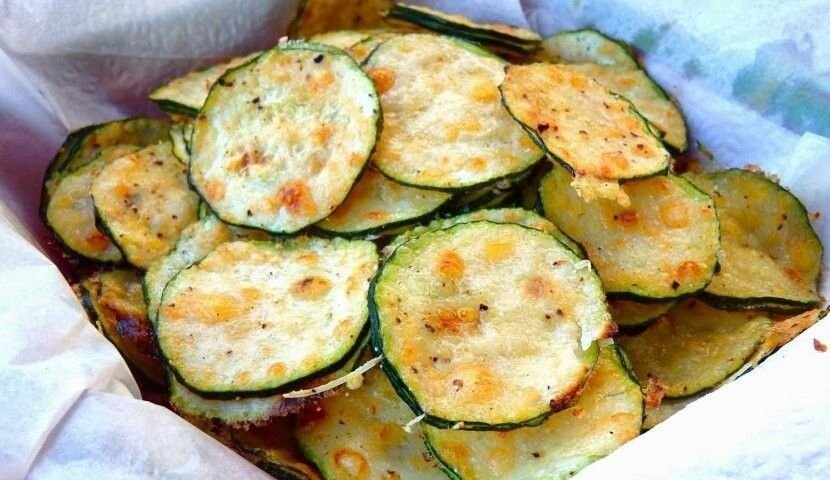 Овощные чипсы с сыром