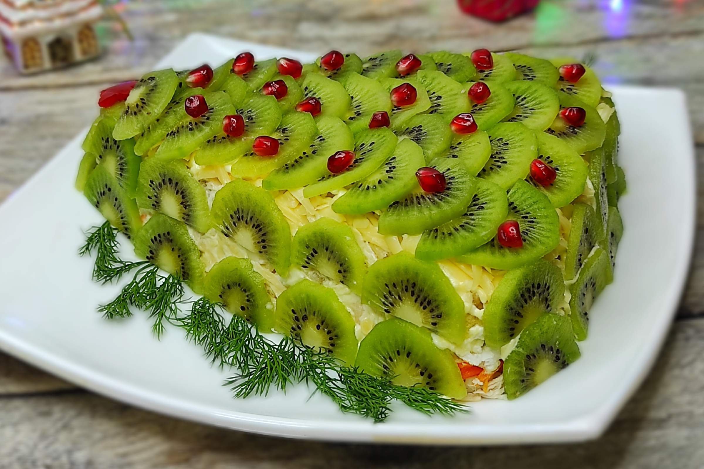 Новогодний салат "Елочка" | Салат на праздничный стол с курицей и киви ...