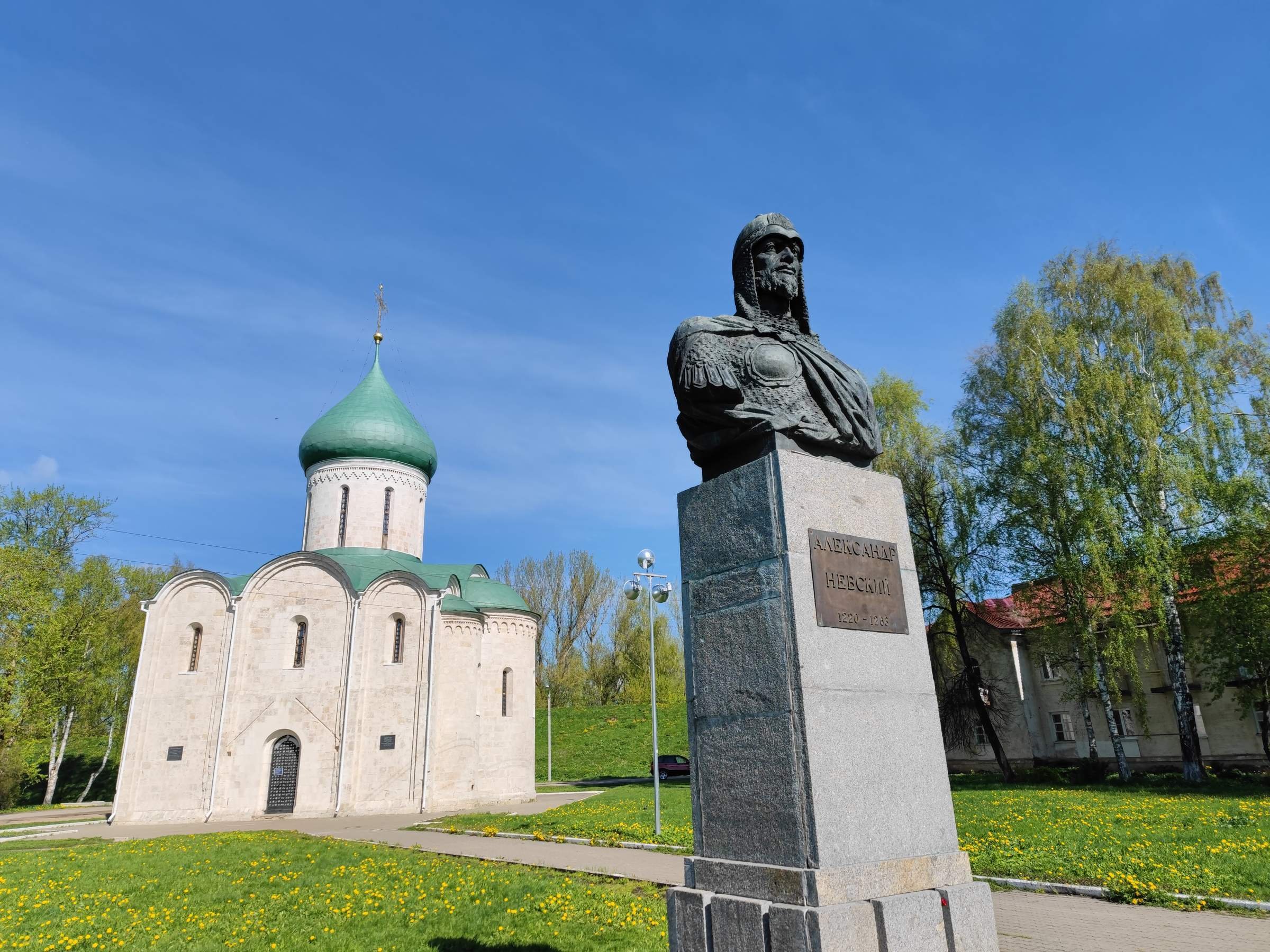 народная площадь переславль