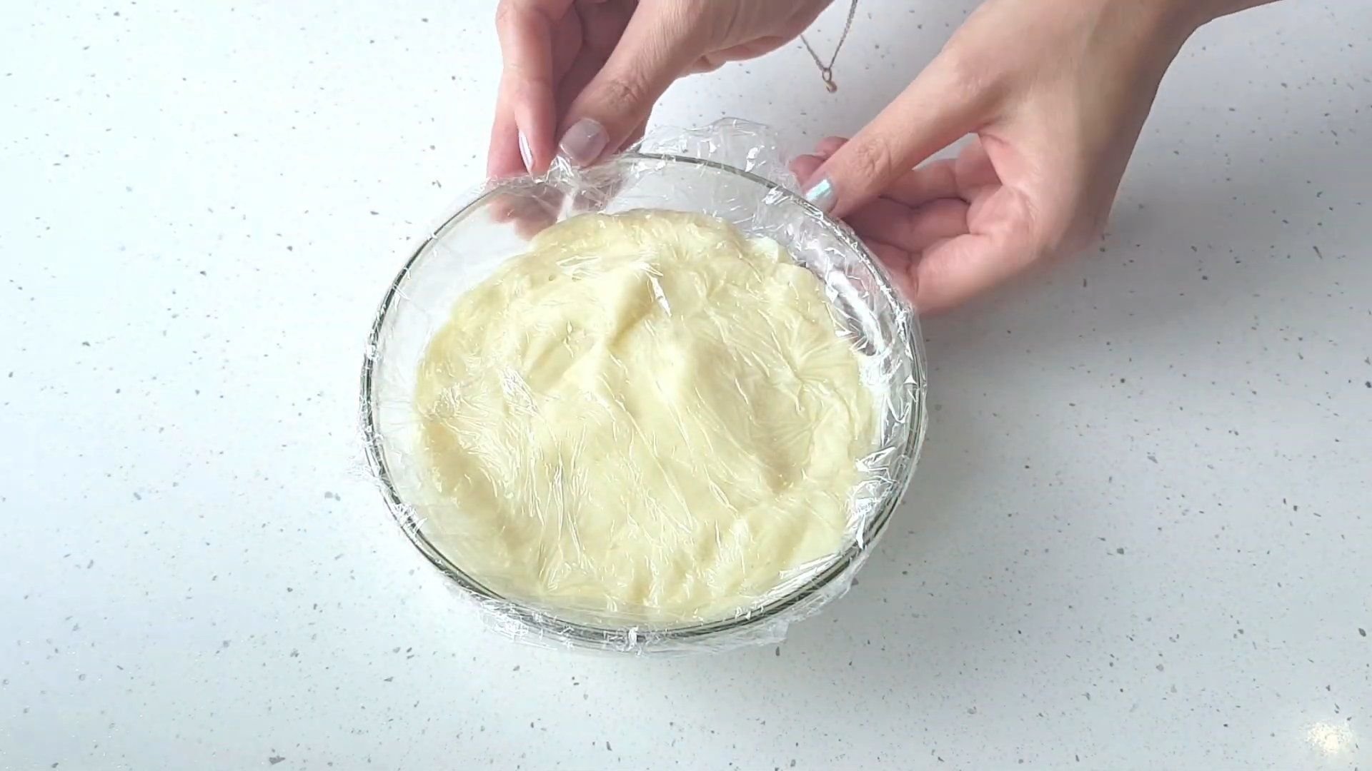 Как правильно замораживать тесто. Можно замораживать дрожжевое тесто. Как заморозить тесто. Крем пломбир для бисквитного торта рецепт на молоке. Крем пломбир жидкий как исправить в домашних условиях.