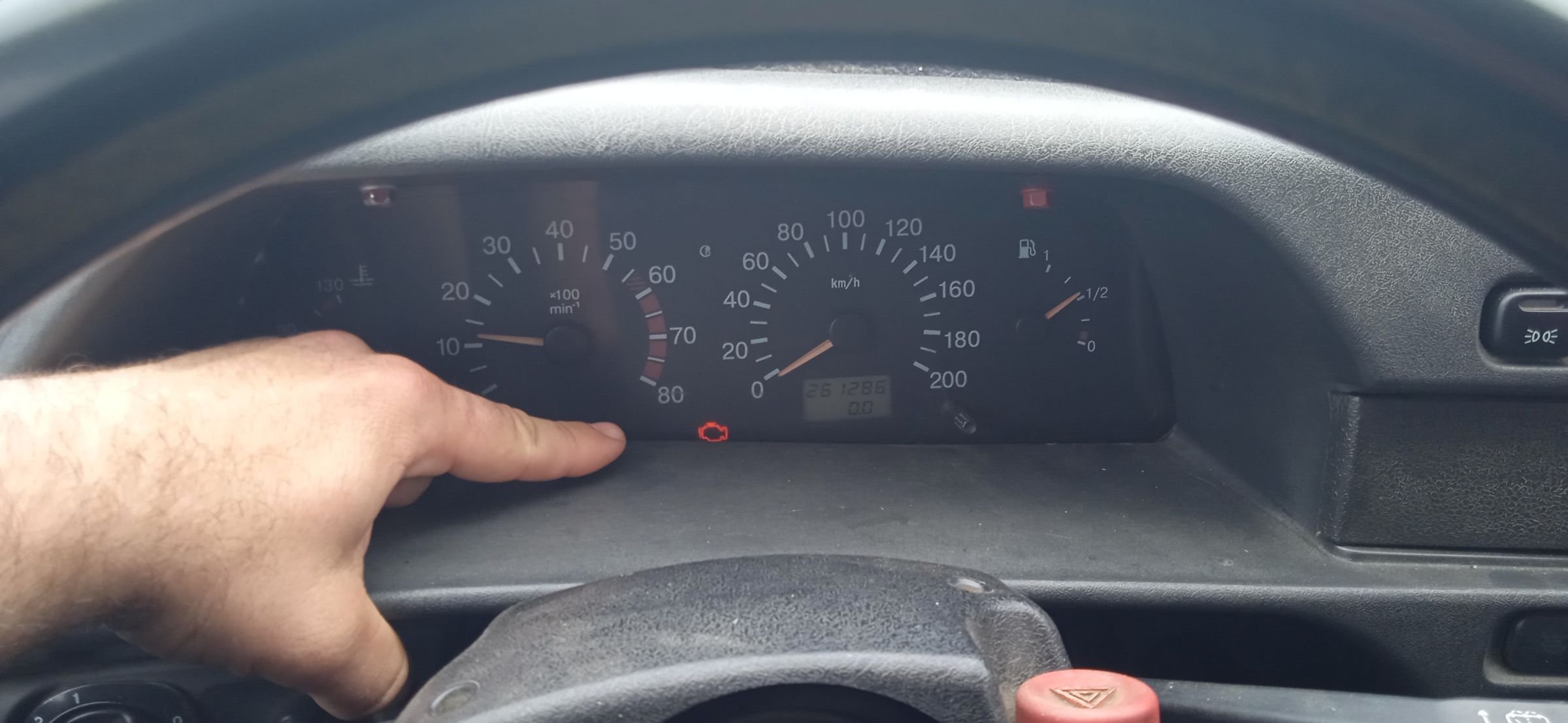 Индикатор check engine