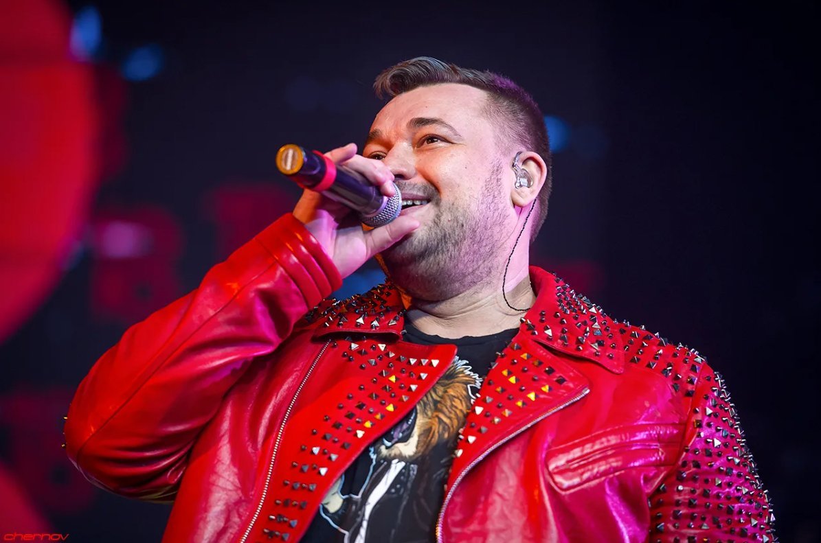 Сергей жуков. Сергей евгеньевич жуков руки вверх. Солист руки вверх сергей. Руки вверх солист. Сергей жуков 2005.