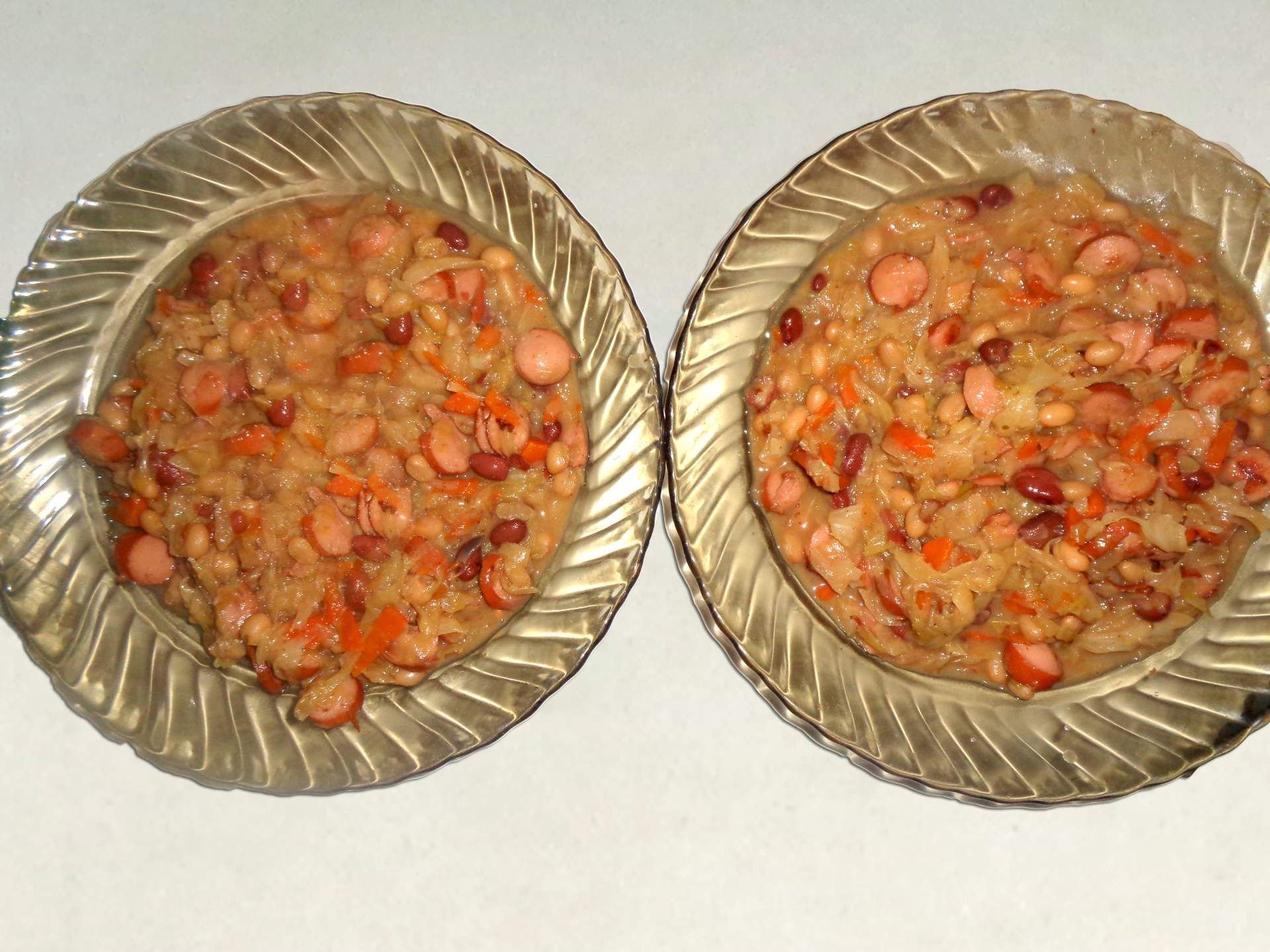 Можно ли заморозить солянку. В солянку кладут капусту или нет. Белокочанная капуста на зиму заморозка. Солянка из капусты в мультиварке. Солянка с вешенками и капустой.