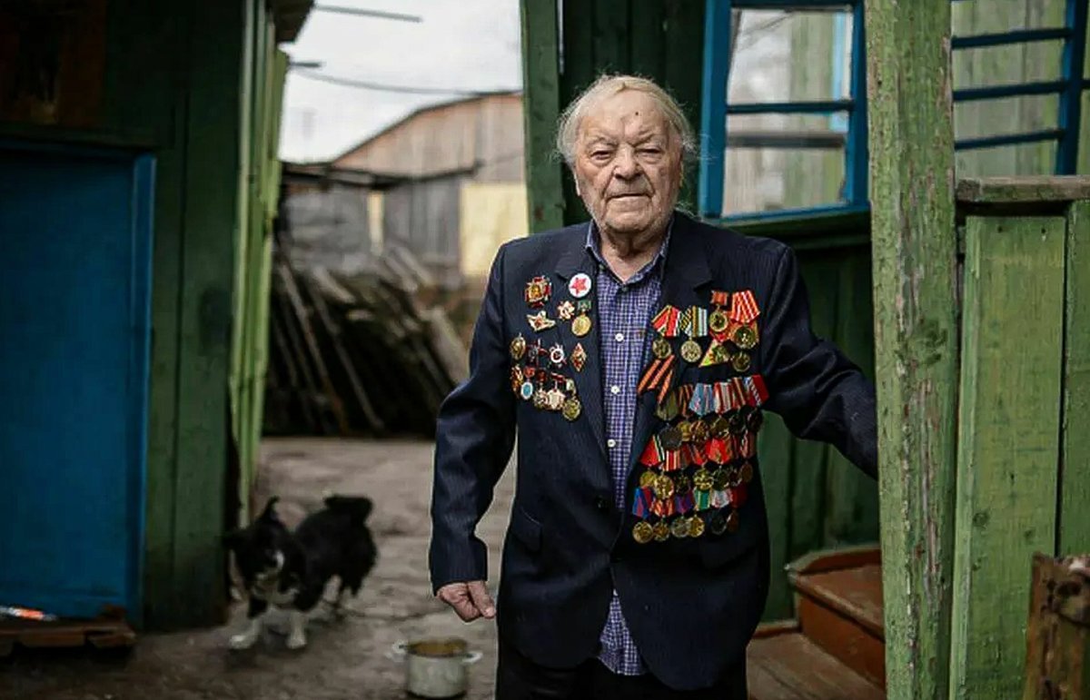 лже ветераны вов. ветераны черно белые. жизнь фронтовика. ветераны великой отечественной войны. жизнь фронтовика.