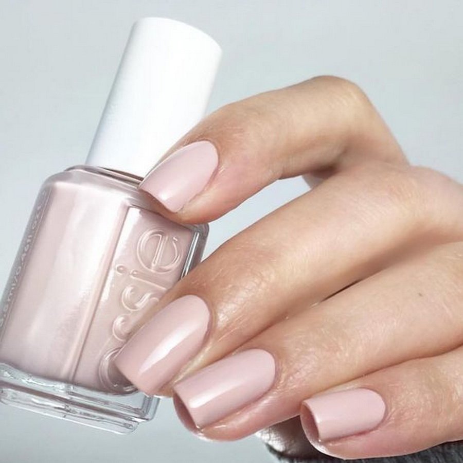 Лак Essie маникюр