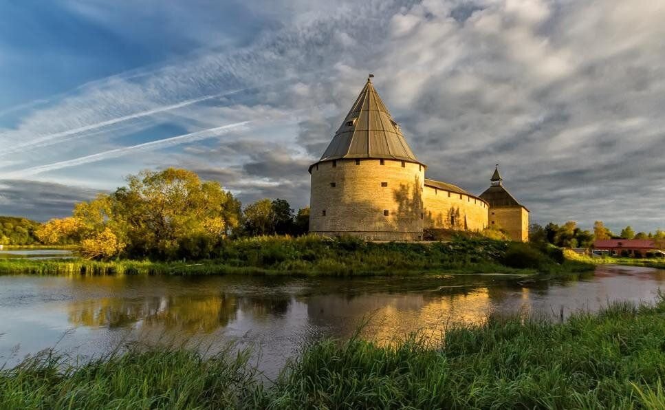 Экскурсионное русь. Староладожская крепость Волхов. Староладожская крепость Старая Ладога. Крепость Староладожская крепость. Староладожская крепость (крепость Старая Ладога).