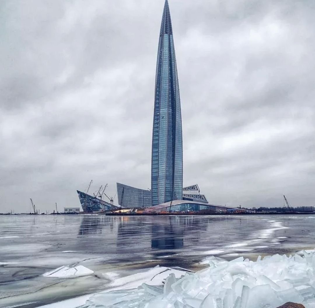 Небоскреб Лахта центр