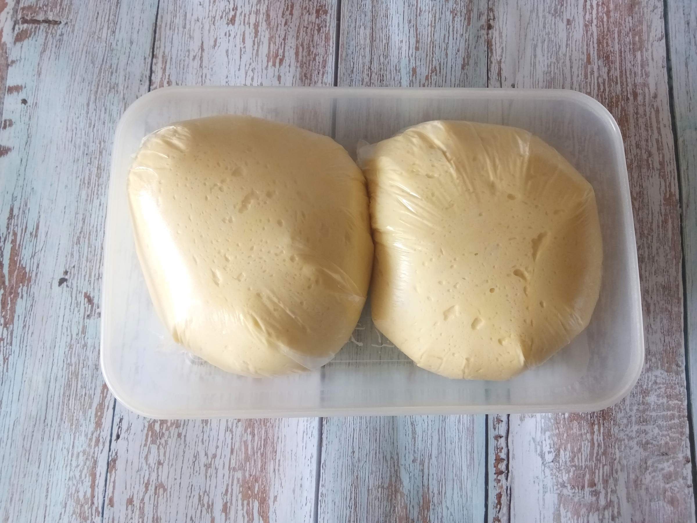 Почему тесто получается твердым. Flip pancakes. Почему тесто получается твердым. Как красиво сделать плюшки из дрожжевого теста видео. Почему тесто получается твердым.