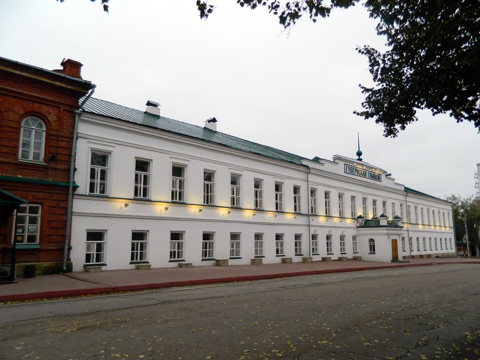 симбирская мужская классическая гимназия. гимназия ленина ульяновск. музей гимназии 1 ульяновск. симбирская классическая гимназия ульяновск. где учился ленин.
