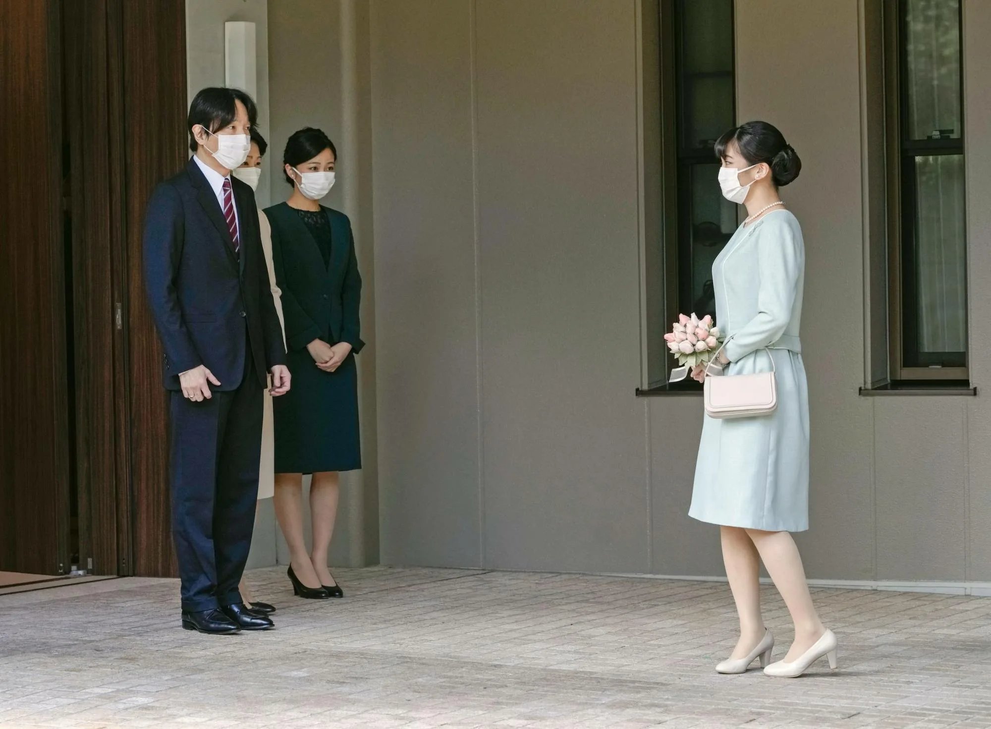 Императорская семья японии в наше время фото