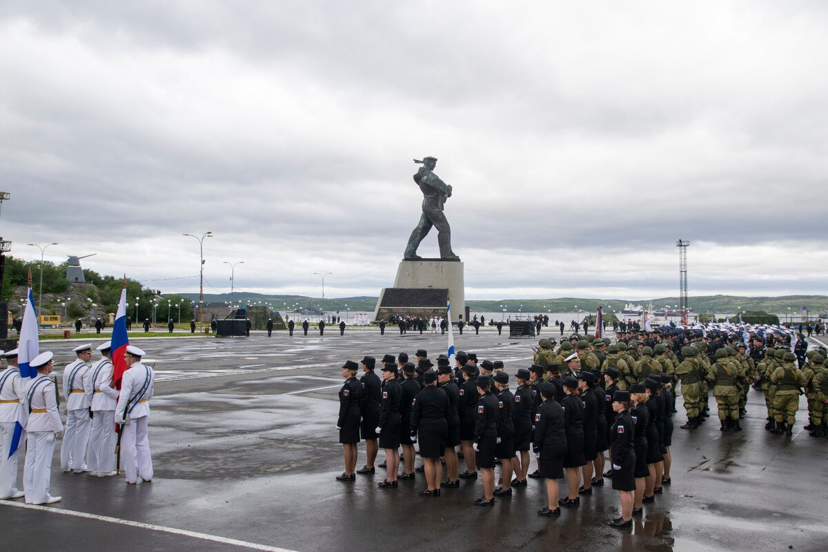 Время в североморске