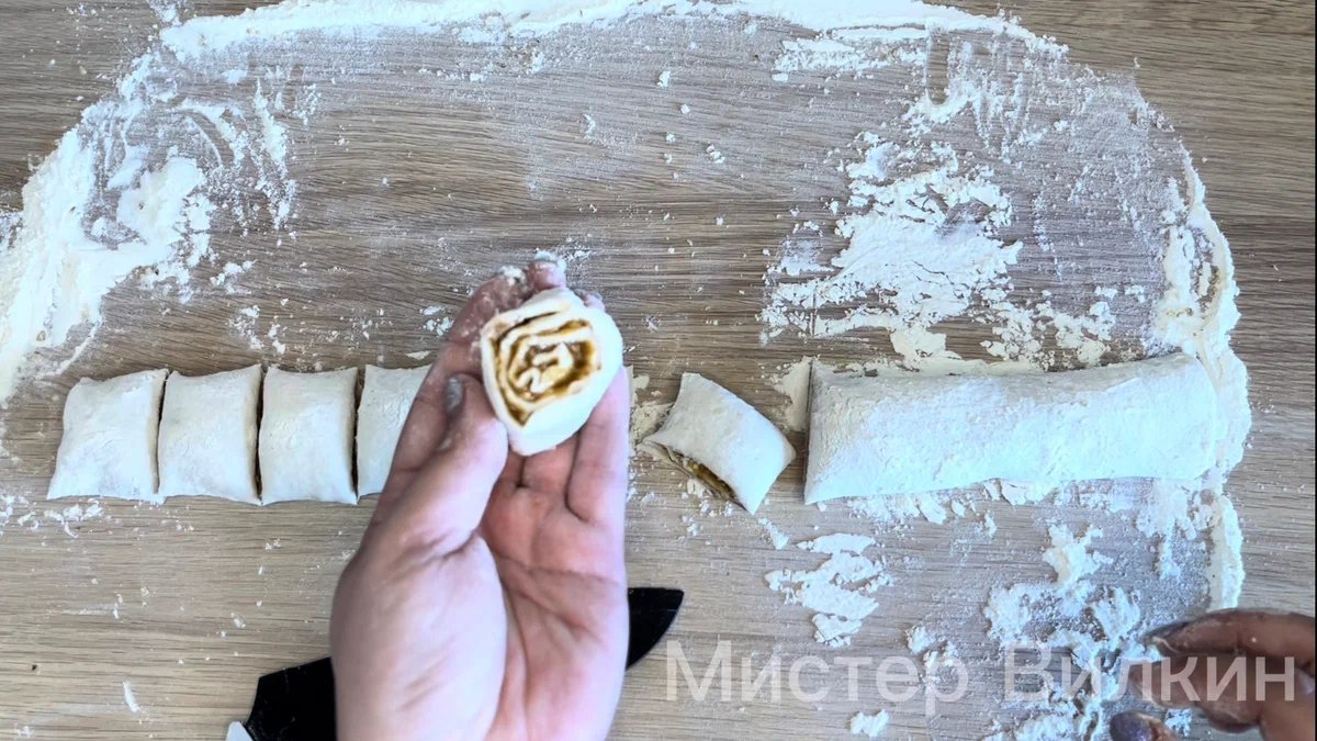 Слоёное тесто со сгущенкой