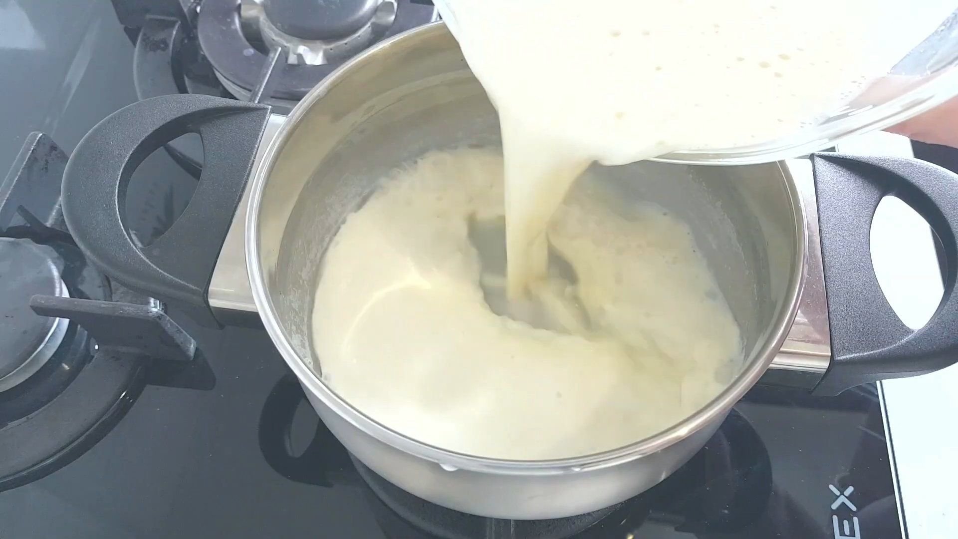Крем пломбир со сливками для торта рецепт с фото пошагово в домашних условиях