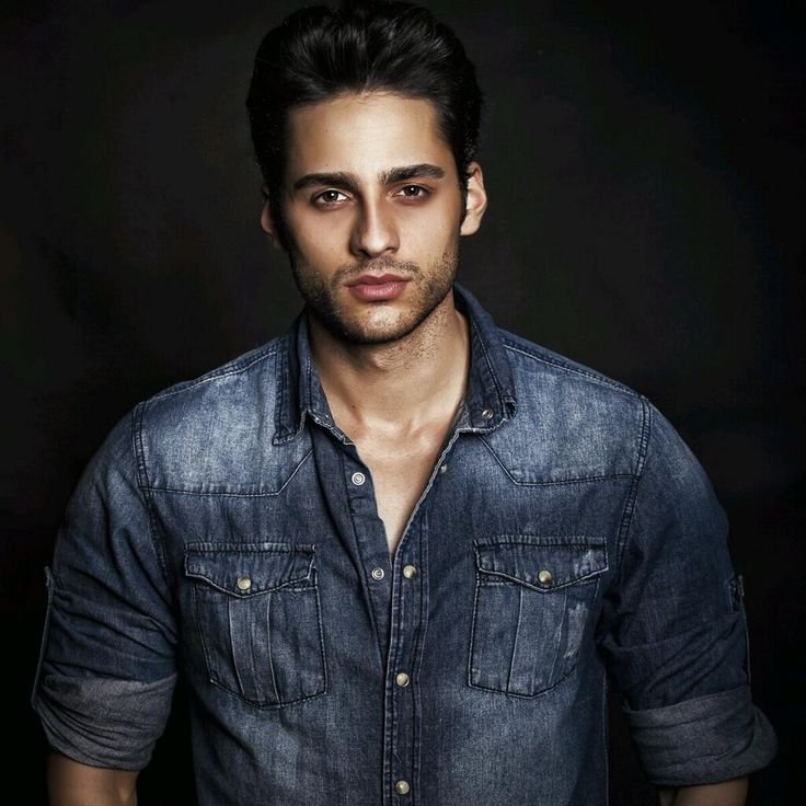 актер чагатай улусой. актер из турецкого сериала. барыш. турецком артисте в джан яман. джан яман.