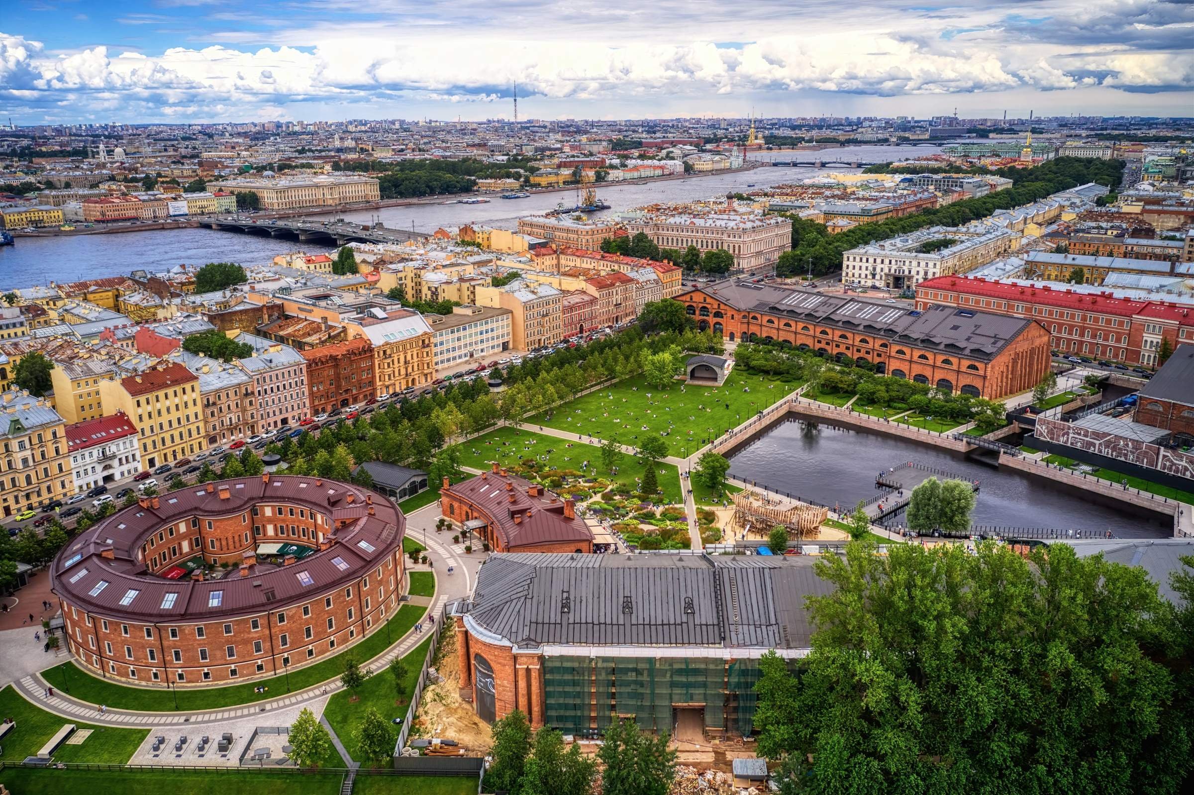 Пагөда санкт петербург. Новая Голландия Санкт-Петербург. Парк остров новая Голландия в Санкт-Петербурге. Рукотворный остров новая Голландия Санкт-Петербург. Питер остров новая Голландия.