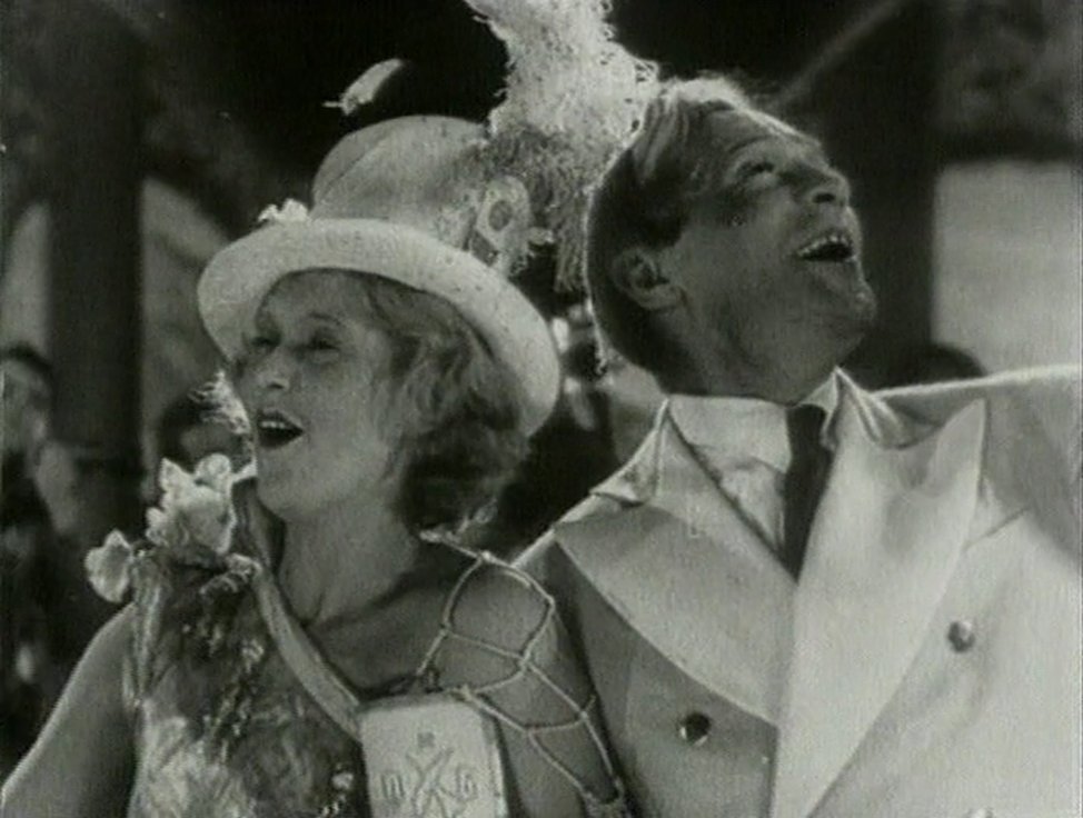 Григорий александров, 1934 г. Любовь орлова веселые ребята. Где снимались веселые ребята. Григорий александров веселые ребята. Нильсен владимир оператор весёлые ребята 1934.