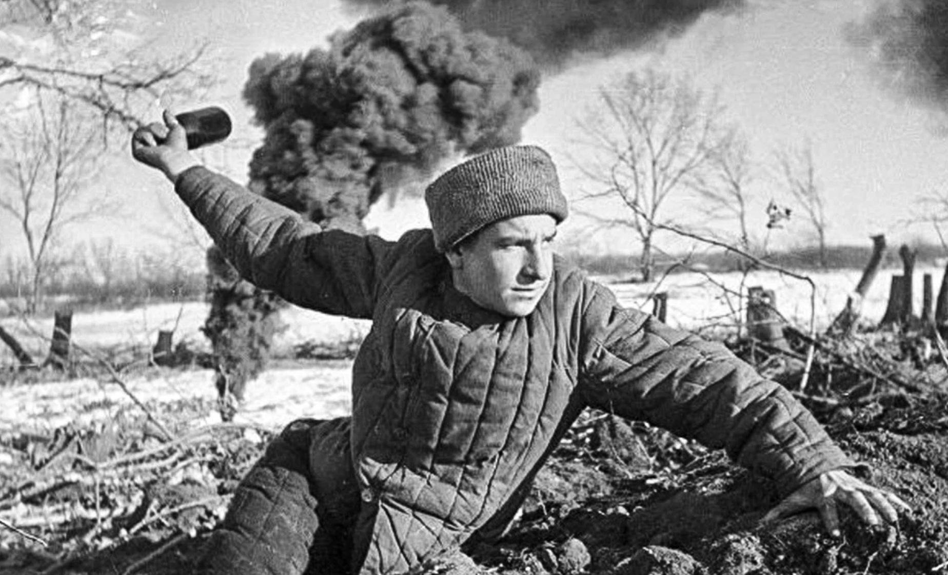 Солдаты вов видео. Война Великая Отечественная война 1941-1945 Сталинград. Великая Отечественная война Сталинградская битва. Сталинградская битва (1942-1943 годы). Великая Отечественная война Сталинградская битва бой.