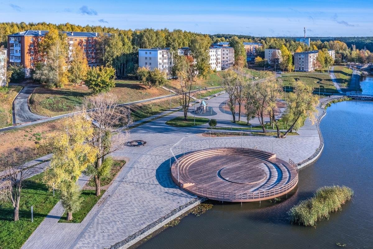 парк в воткинске времена года